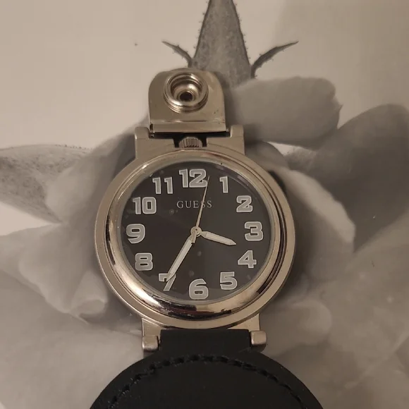 GUESS Black and Silver Watch with Keychain - Picture 4 of 10